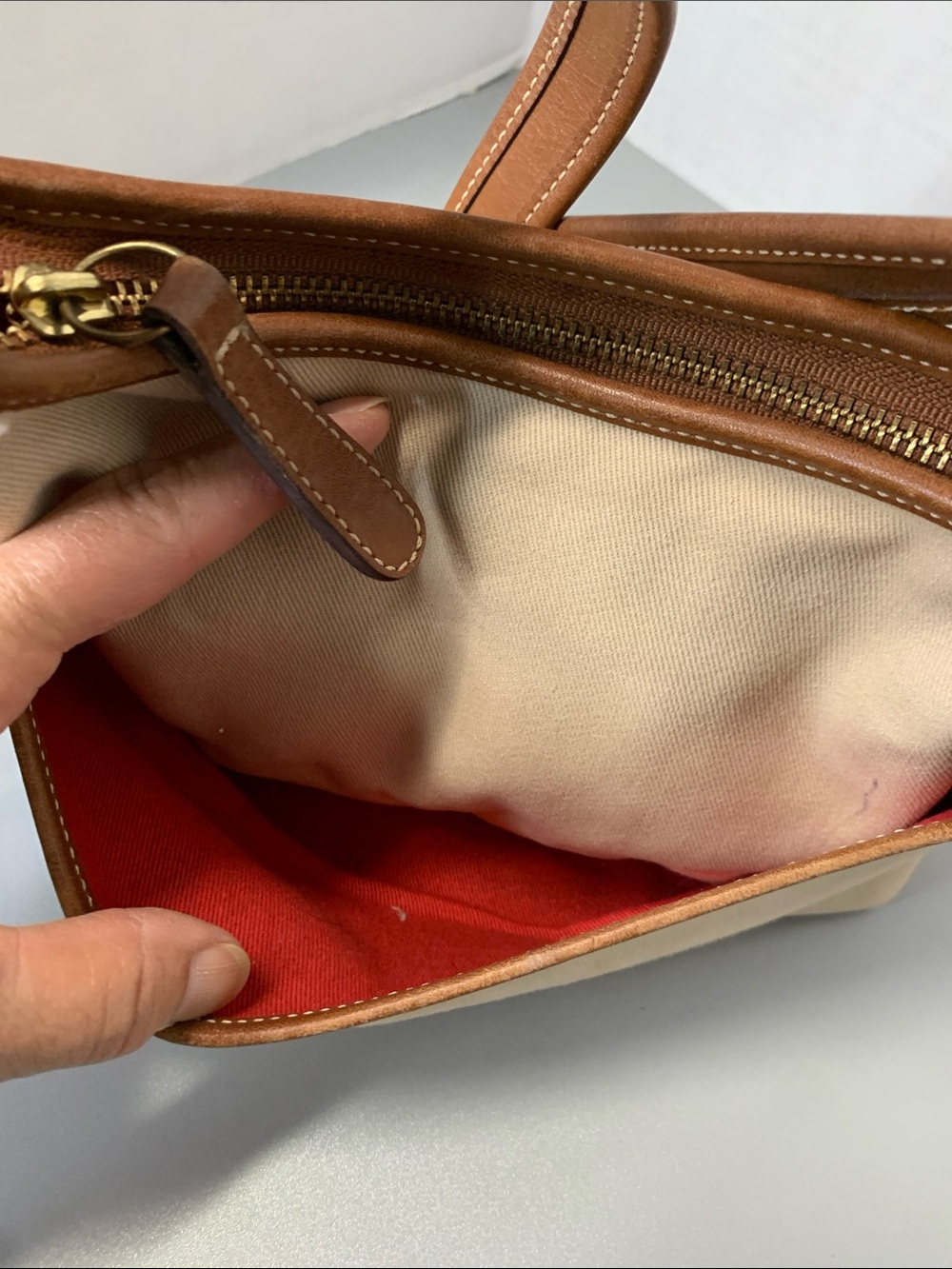 Coach Legacy 9123 Vintage Y2K Beige Canvas Shoulder Bag w/Brown Leather Trim - Picture 8 of 15